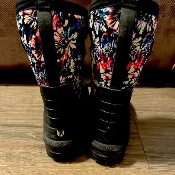 BOGS Girls size 3 - Picture 4 of 4